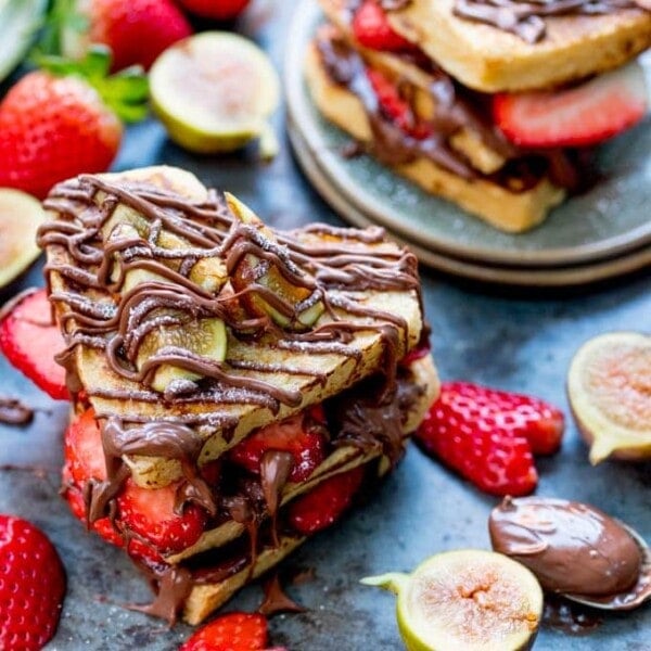 Show that special person how much you love them with CHOCOLATE!! These are my Valentines Nutella French Toast Hearts!