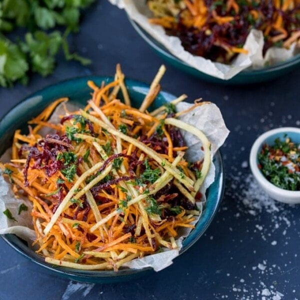 These Vegetable Matchstick Fries with Homemade Herb Salt make a great, colourful snack. A nice change from regular fries!