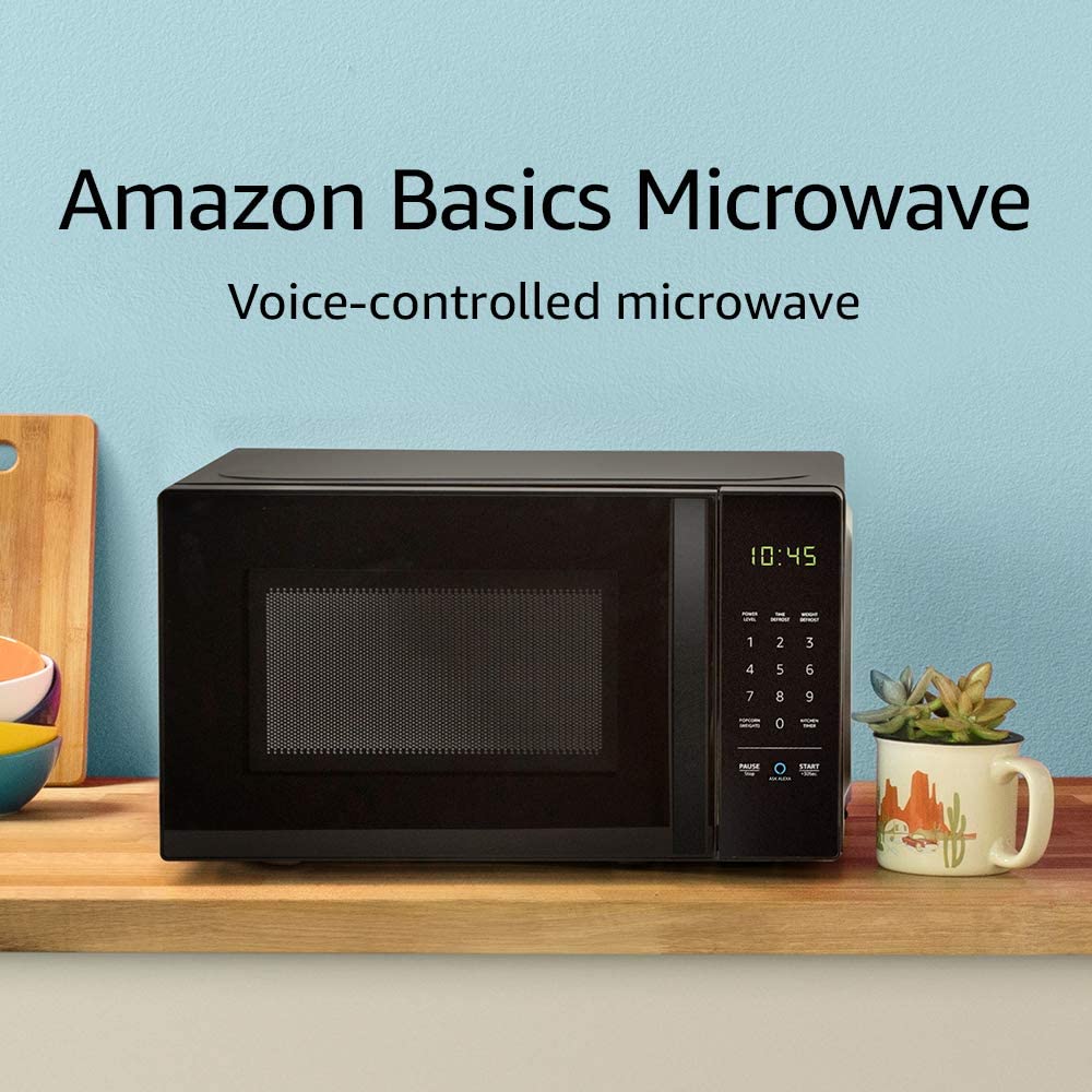 Amazon Basics Microwave, 700 Watt, Works with Alexa